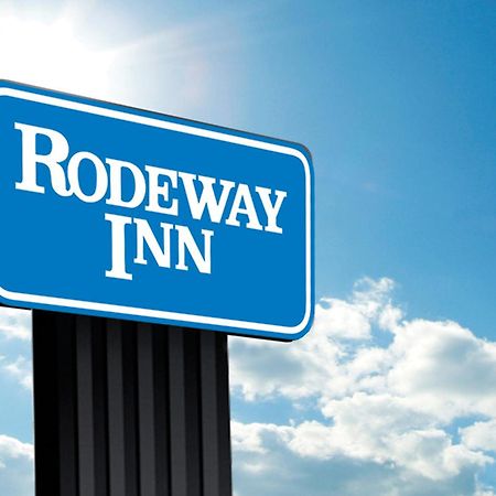 Rodeway Inn Mineola Exterior photo
